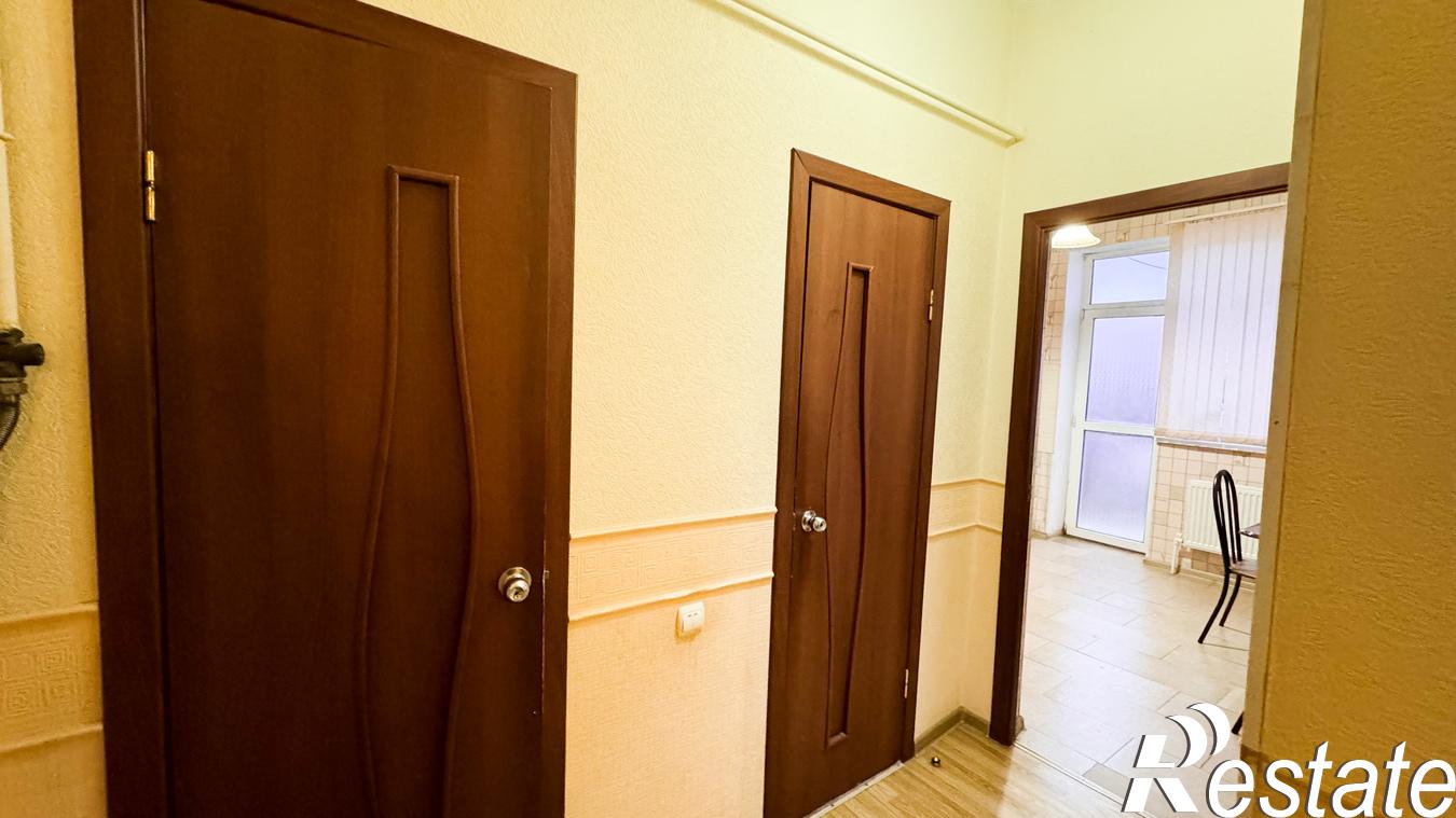 Купить квартиру за 10 500 000 рублей на Крымская улица, 112