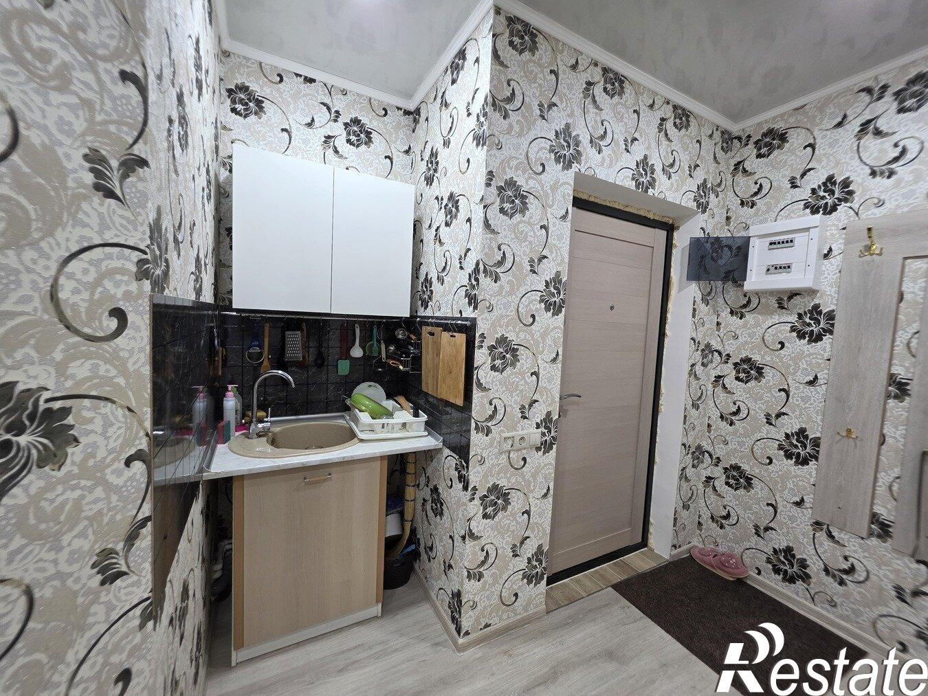 Купить квартиру за 6 089 390 рублей на Астраханская улица, 71