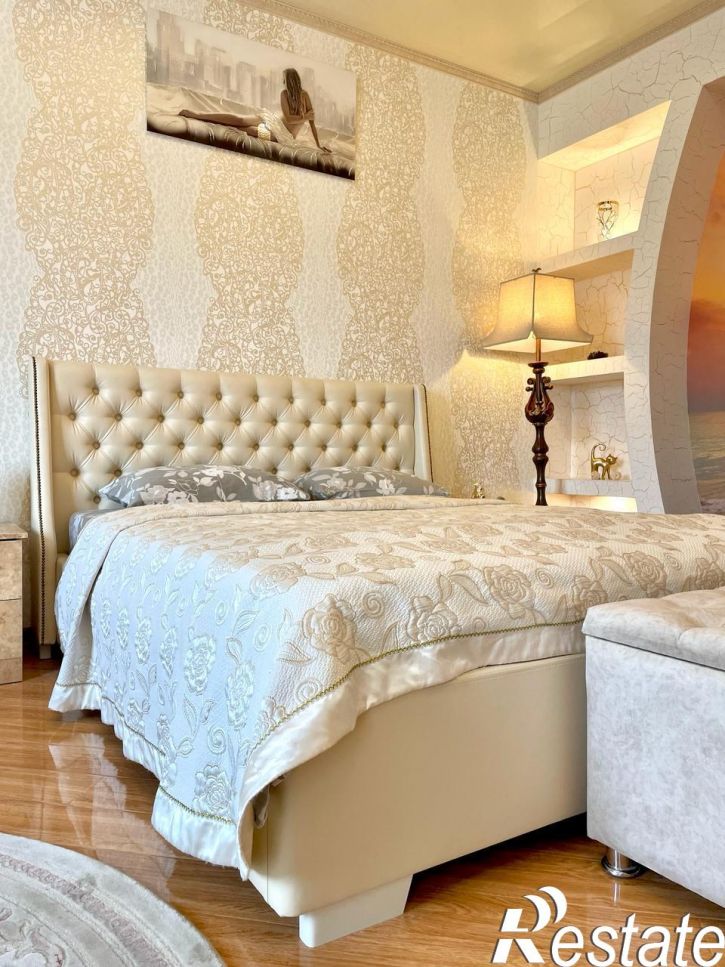 2-комн квартира Крымская улица, 34