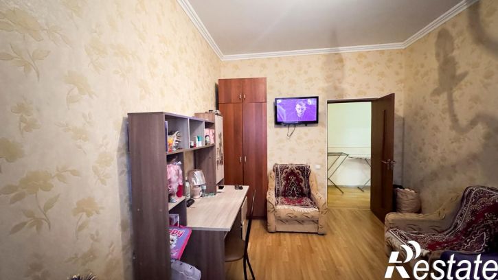 2-комн квартира Крымская улица, 112