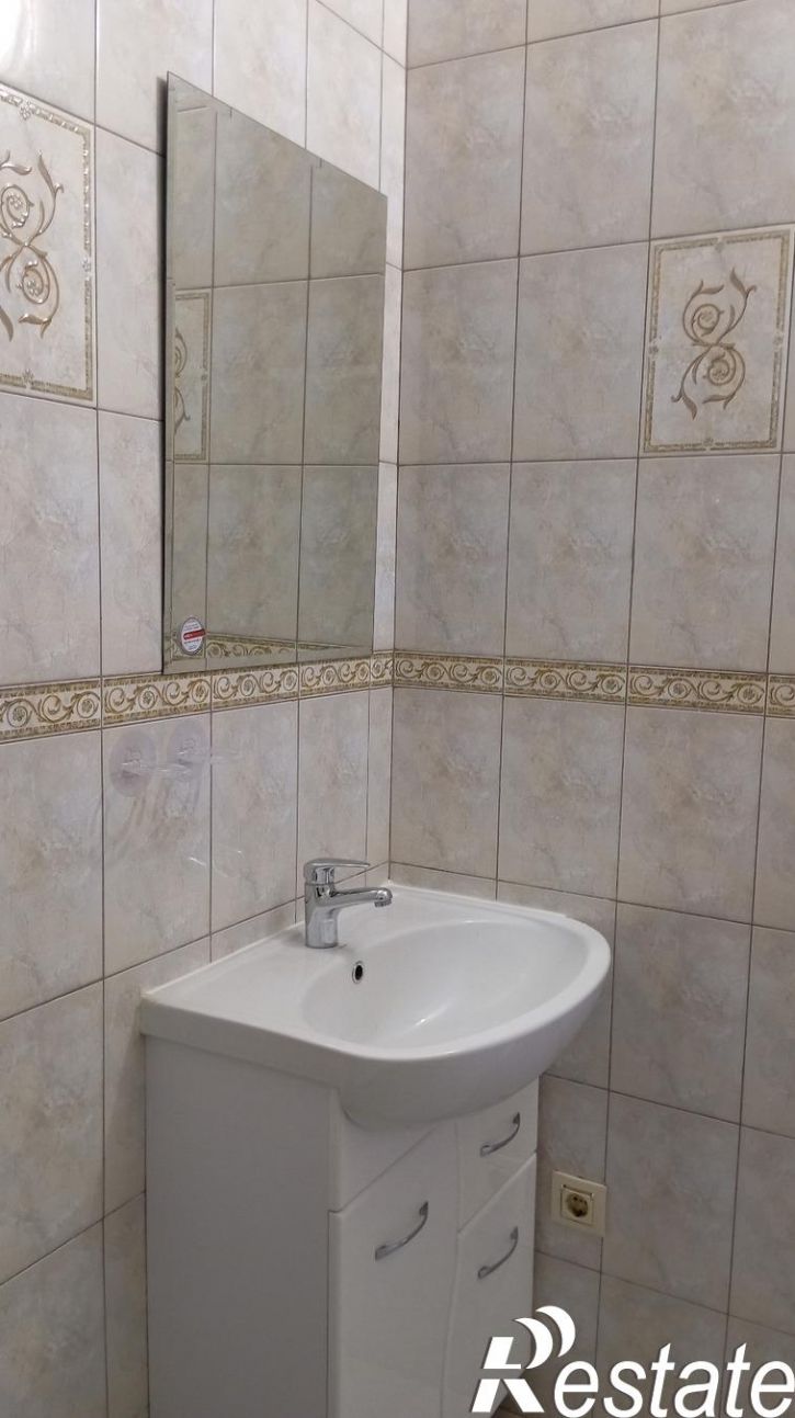 3-комн квартира Парковая улица, 52