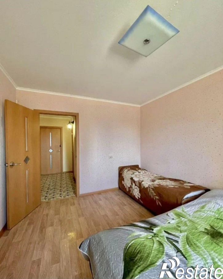 3-комн квартира Стахановская улица, 13