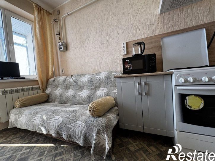 1-комн квартира улица Кати Соловьяновой, 155