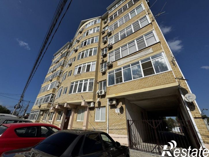 1-комн квартира улица Кати Соловьяновой, 155