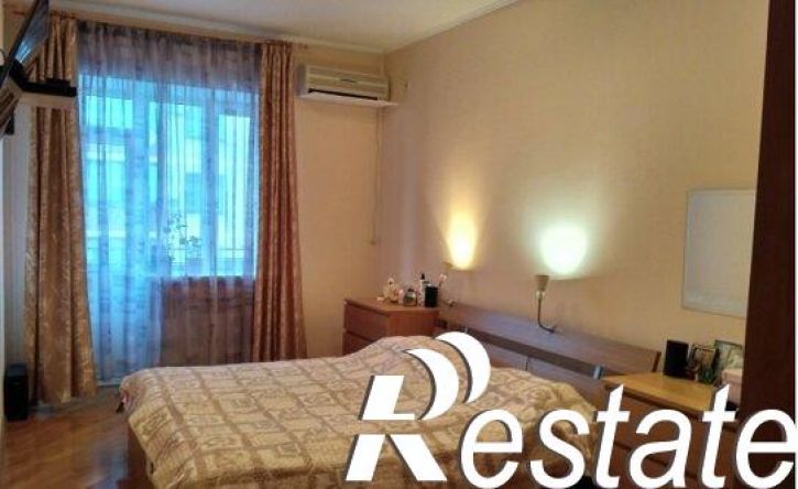 3-комн квартира улица Толстого, 50,  д. 50