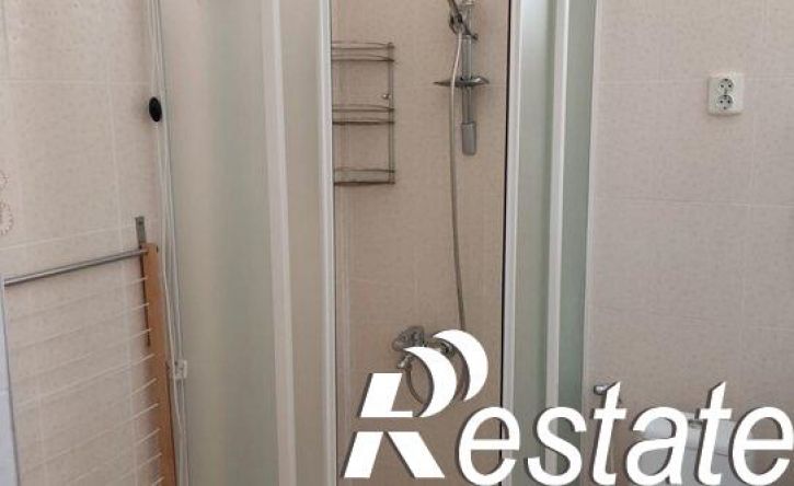 3-комн квартира улица Толстого, 50,  д. 50