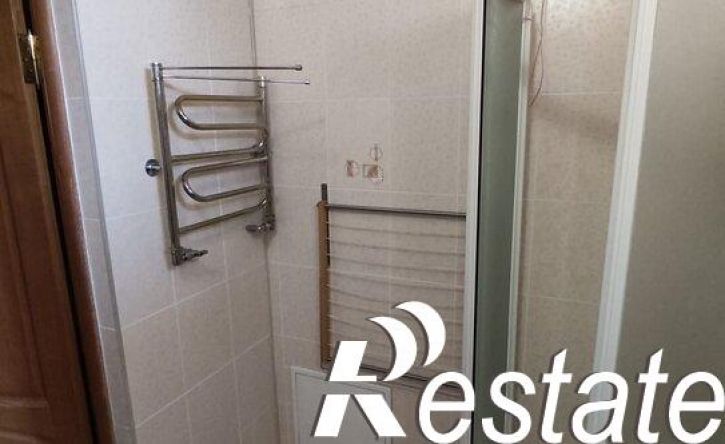 3-комн квартира улица Толстого, 50,  д. 50