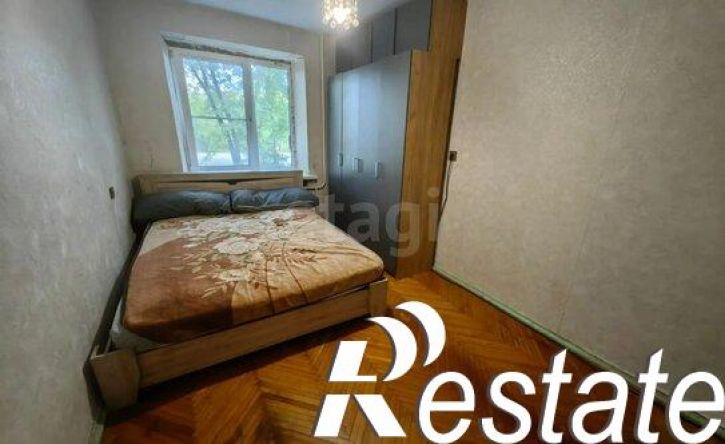 2-комн квартира 12-й микрорайон, 32