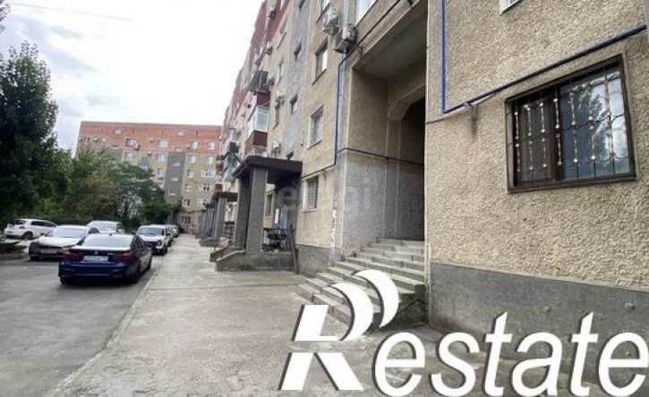 2-комн квартира Астраханская улица, 77,  д. 77