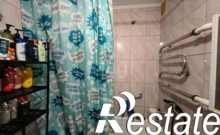 2-комн квартира 12-й микрорайон, 32