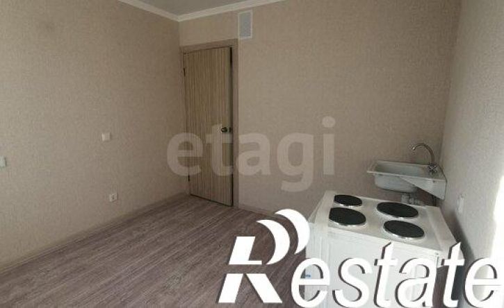 1-комн квартира улица Адмирала Пустошкина, 22 с3,  д. 22 с3