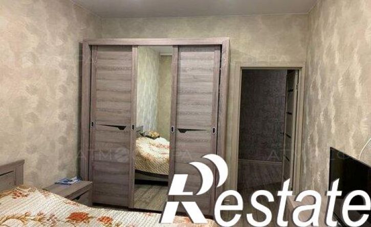 2-комн квартира улица Ленина, 180 к1,  д. 180 к1