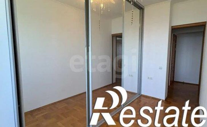3-комн квартира улица Горького, 2Б,  д. 2Б