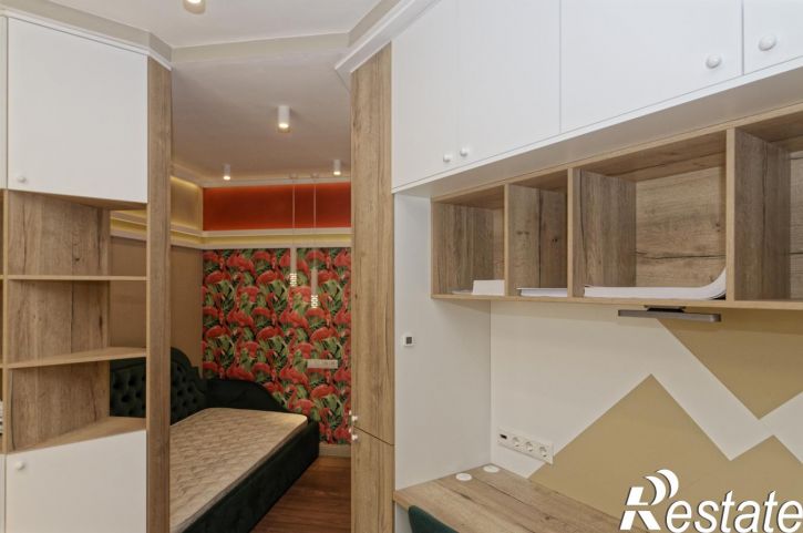 2-комн квартира улица Кирова, 84