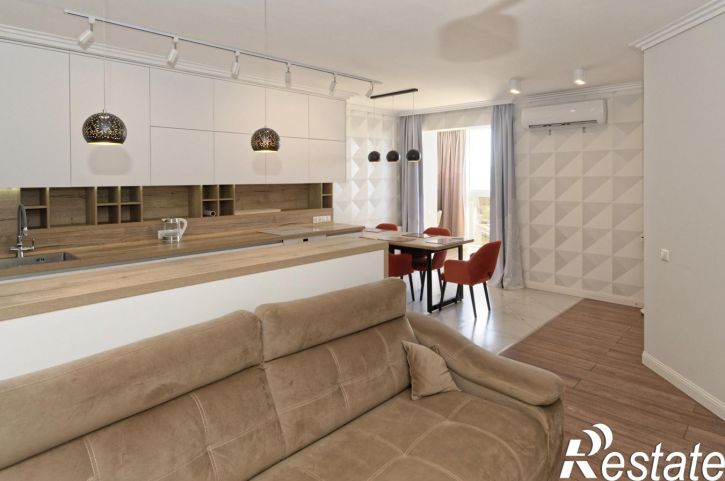 2-комн квартира улица Кирова, 84
