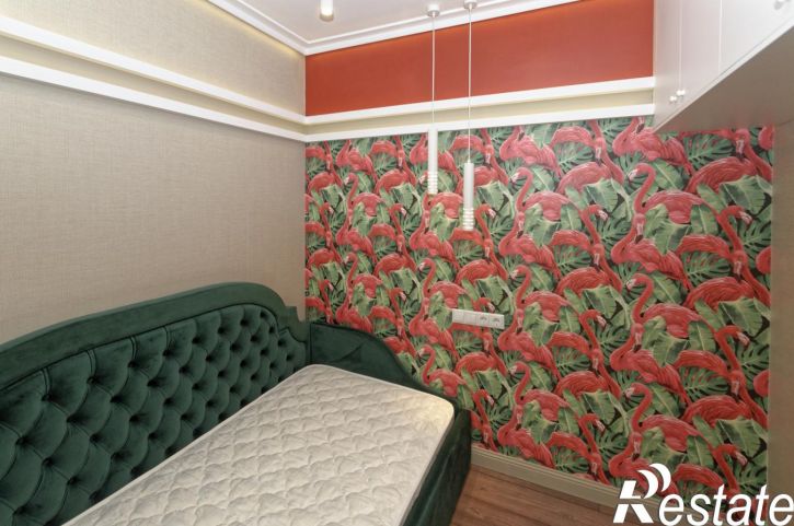 2-комн квартира улица Кирова, 84