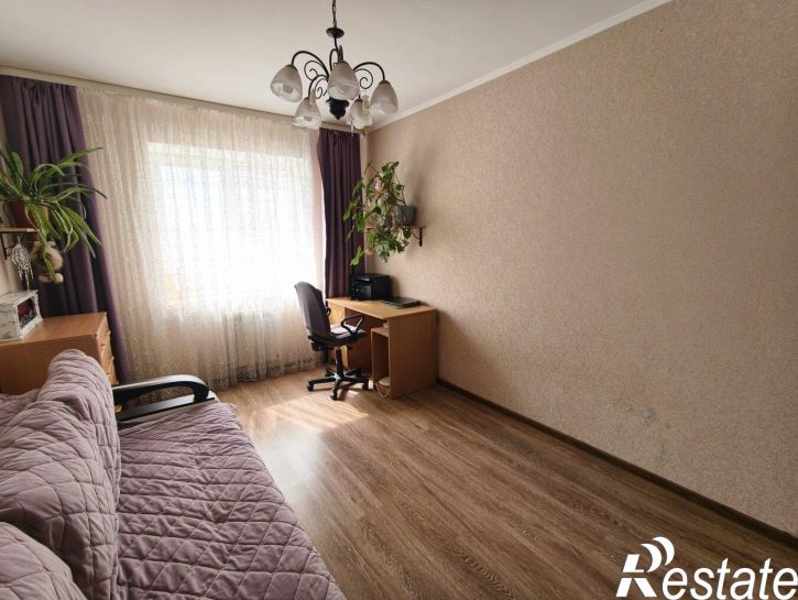 3-комн квартира улица Краснозелёных, 12Б