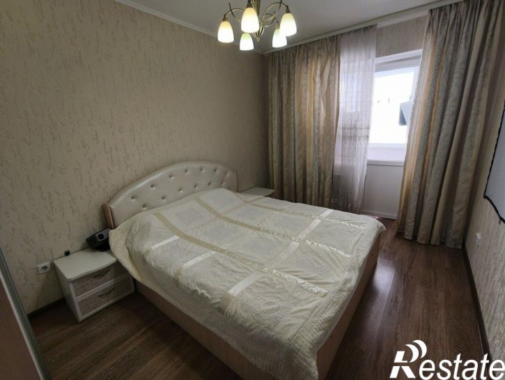 3-комн квартира улица Краснозелёных, 12Б