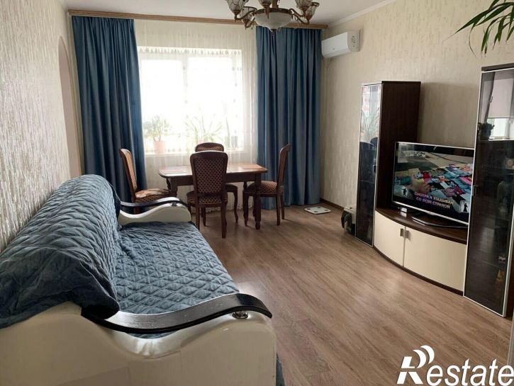 3-комн квартира улица Краснозелёных, 12Б