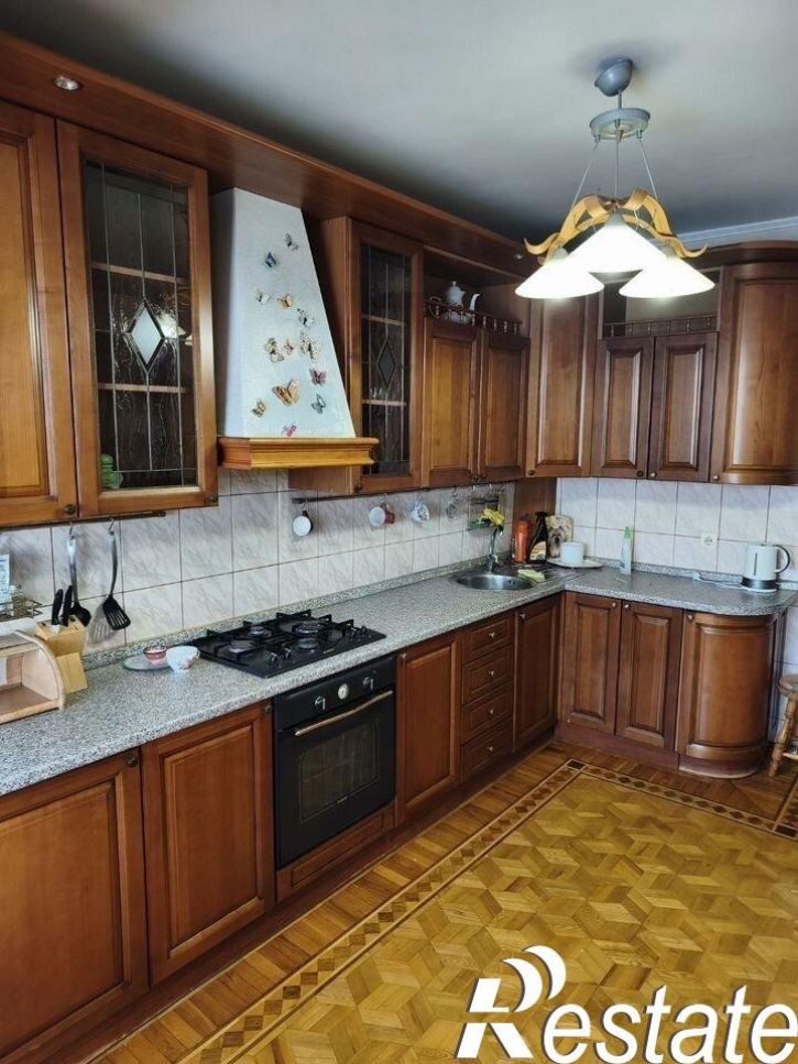 3-комн квартира улица Лермонтова, 75