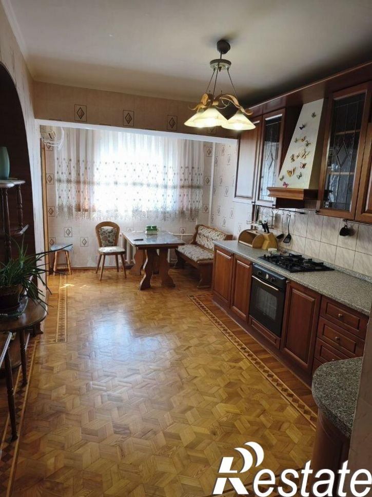 3-комн квартира улица Лермонтова, 75