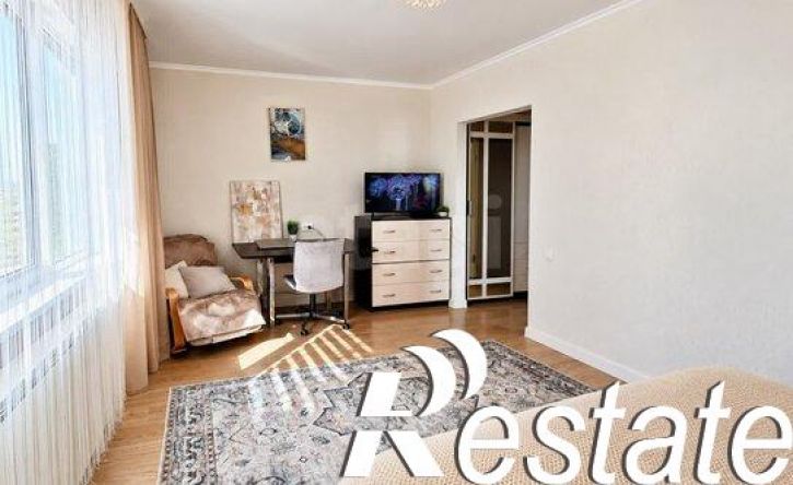 1-комн квартира Лазурная улица, 10 к2,  д. 10 к2