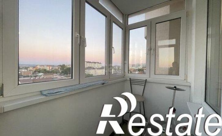 2-комн квартира Ленинградская улица, 81,  д. 81