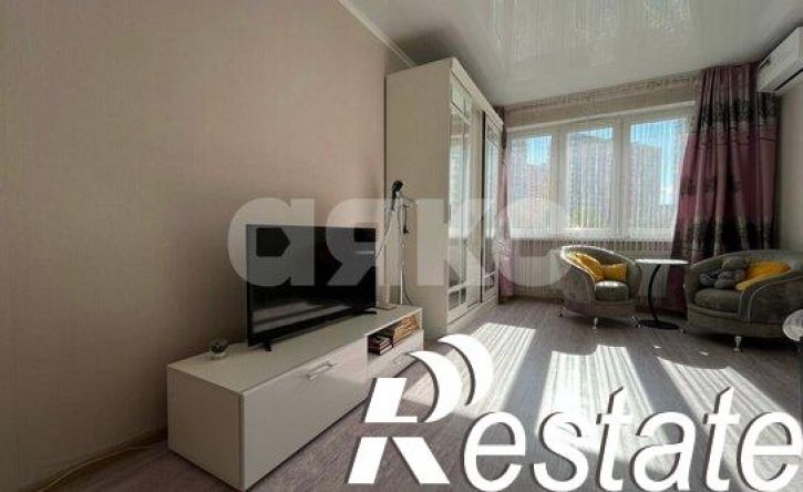 2-комн квартира улица Адмирала Пустошкина, 22 с1,  д. 22 с1