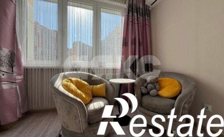 2-комн квартира улица Адмирала Пустошкина, 22 с1,  д. 22 с1
