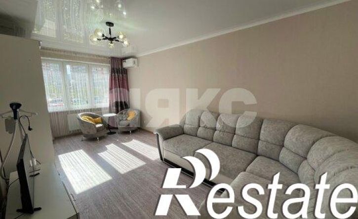 2-комн квартира улица Адмирала Пустошкина, 22 с1,  д. 22 с1