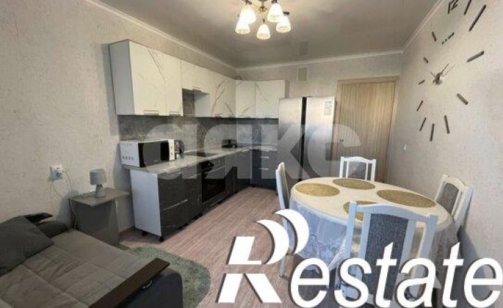 2-комн квартира улица Адмирала Пустошкина, 22 с1,  д. 22 с1
