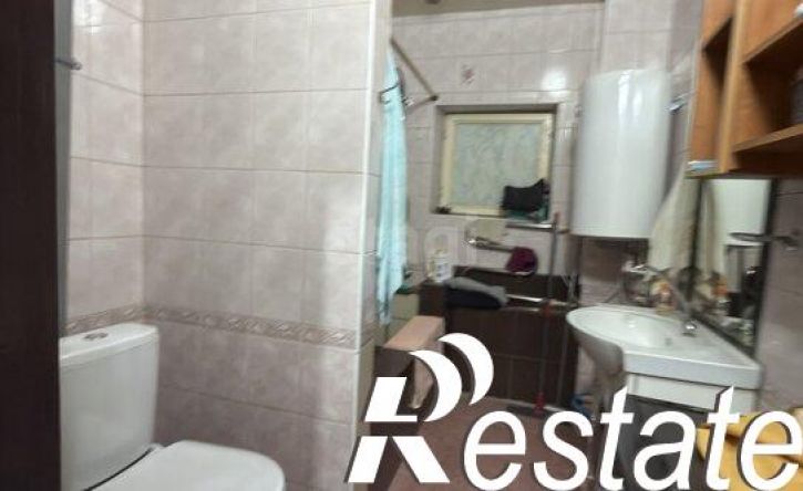 1-комн квартира улица Самбурова, 24,  д. 24