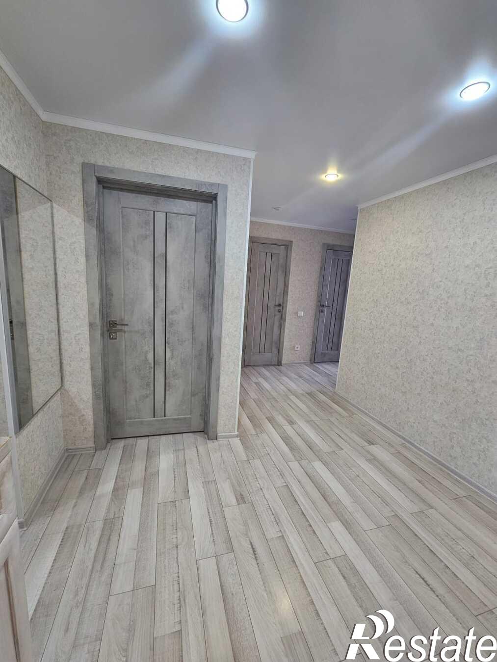 Купить квартиру за 10 500 000 рублей на 37