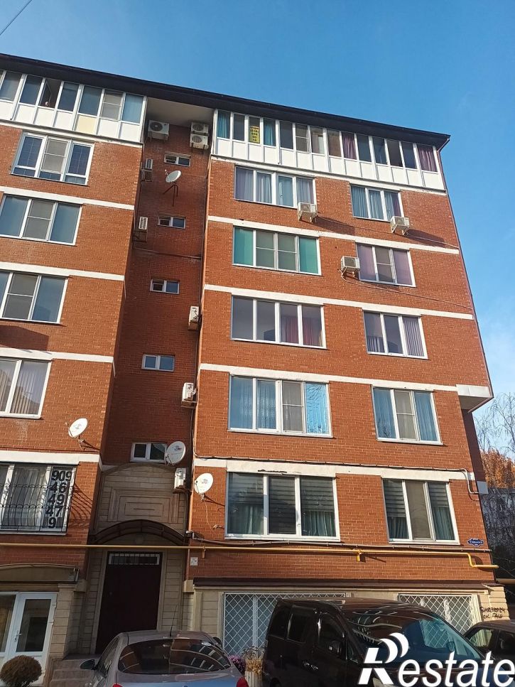 3-комн квартира улица Горького, 58А