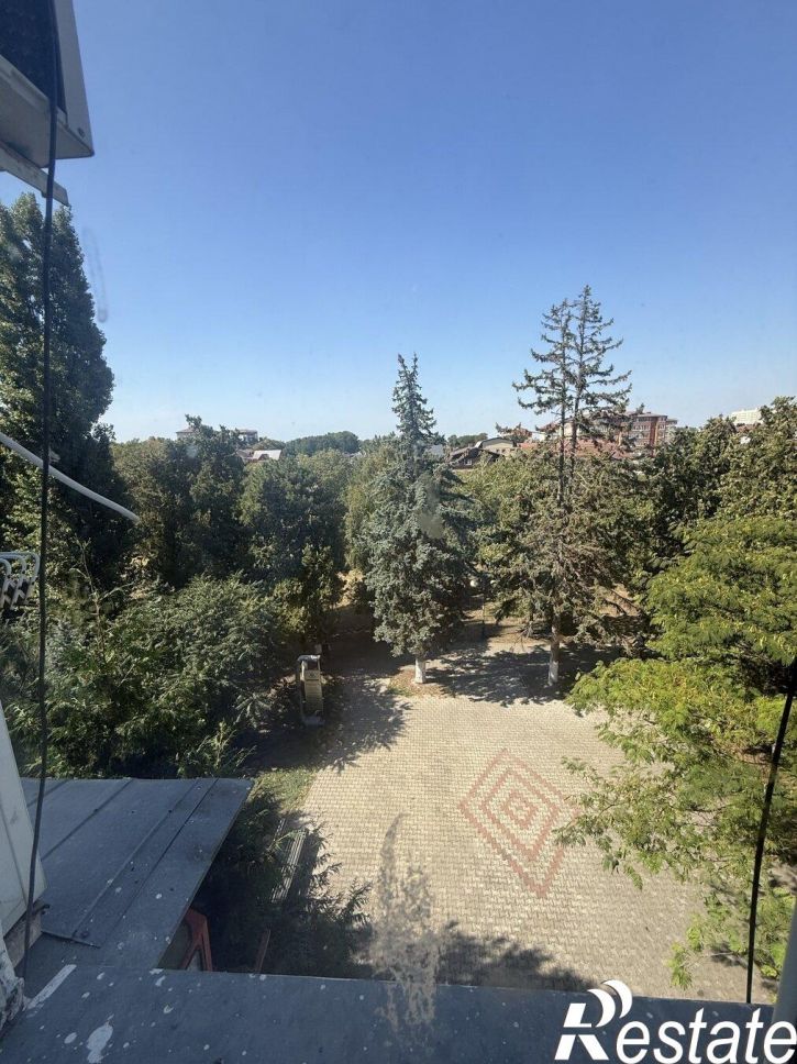 2-комн квартира улица Чехова, 2