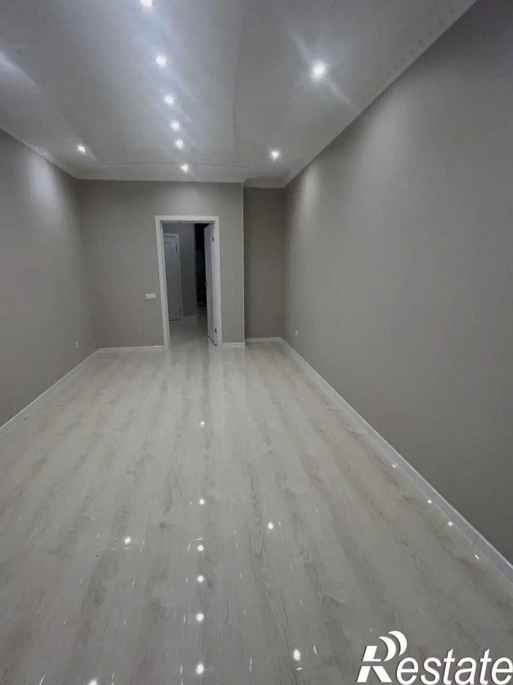 2-комн квартира Крымская улица, 274