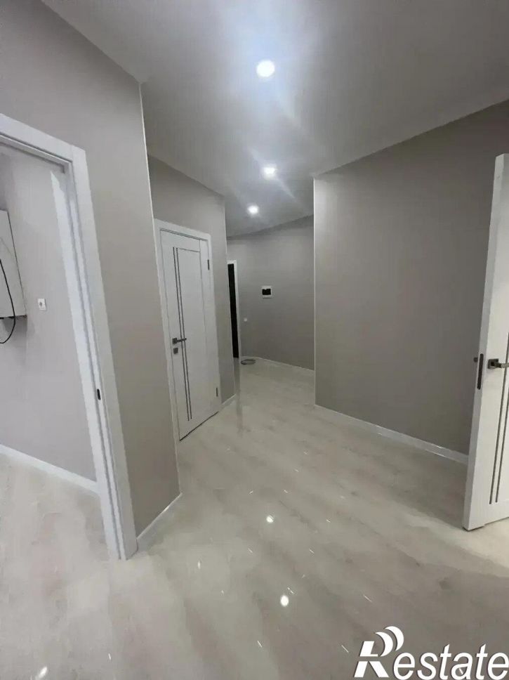 2-комн квартира Крымская улица, 274
