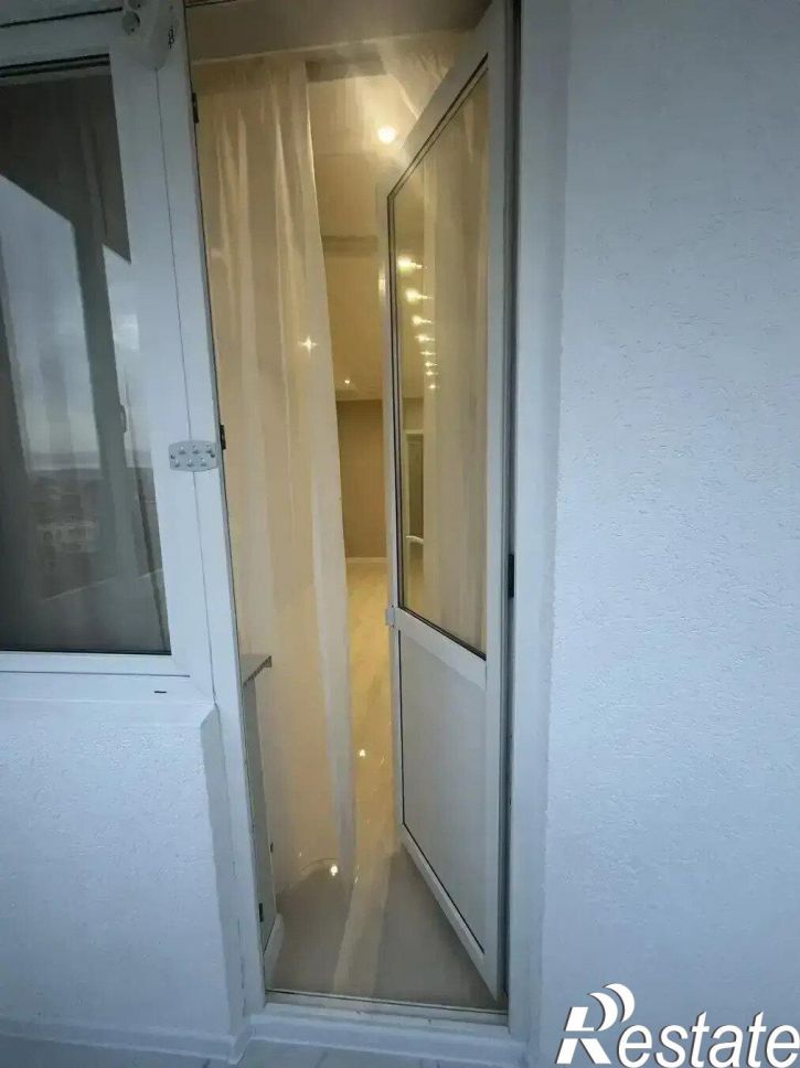 2-комн квартира Крымская улица, 274