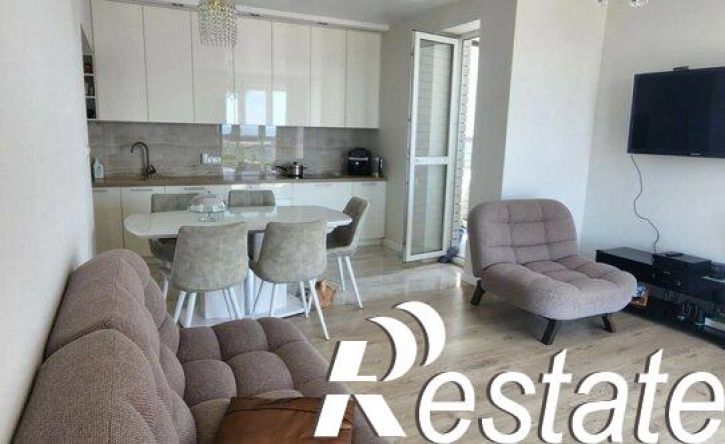 3-комн квартира улица Толстого, 130 к2,  д. 130 к2