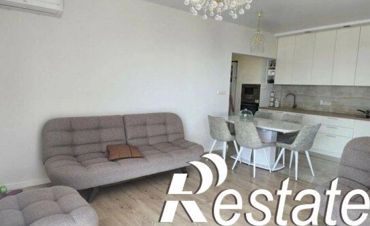 3-комн квартира улица Толстого, 130 к2,  д. 130 к2