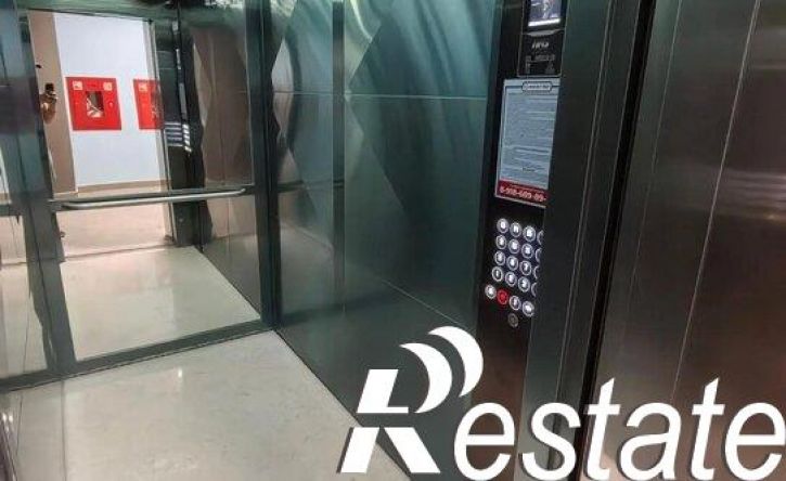 3-комн квартира улица Ленина, 241к2,  д. 241к2