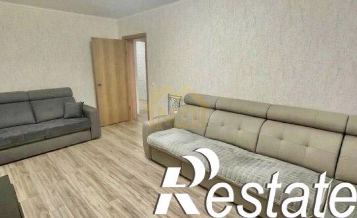 2-комн квартира улица Адмирала Пустошкина, 22 с4,  д. 22 с4