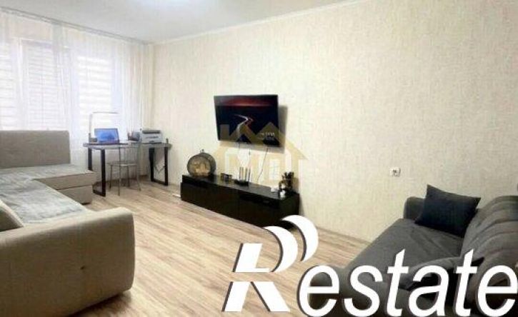 2-комн квартира улица Адмирала Пустошкина, 22 с4,  д. 22 с4