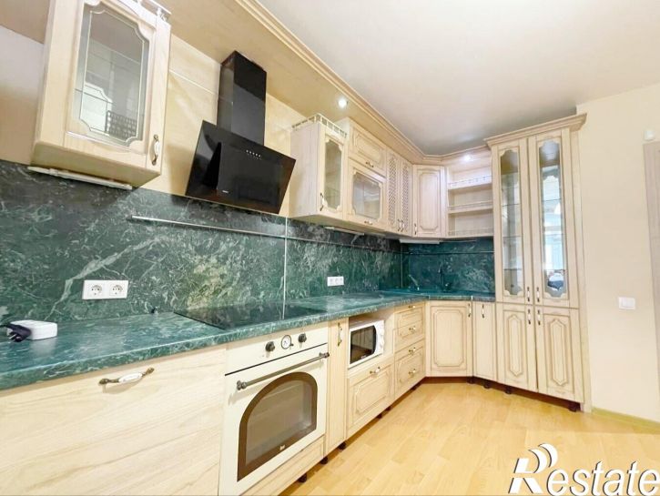 3-комн квартира Владимирская улица, 110к8