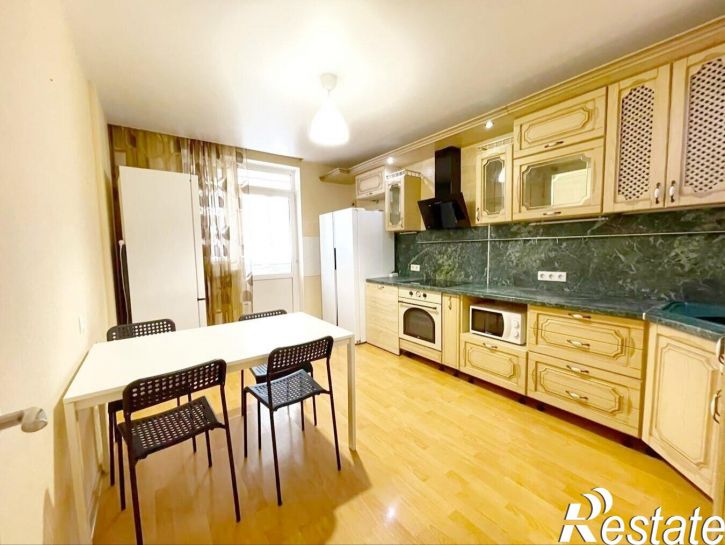 3-комн квартира Владимирская улица, 110к8