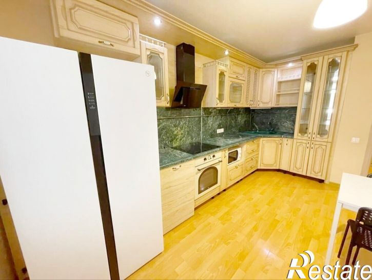 3-комн квартира Владимирская улица, 110к8