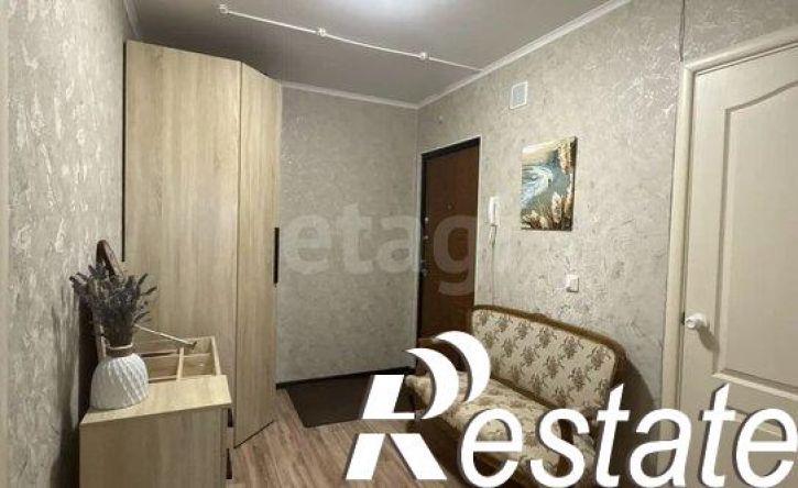 2-комн квартира улица Адмирала Пустошкина, 10,  д. 10