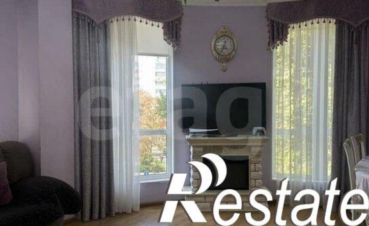 2-комн квартира Крымская улица, 272,  д. 272