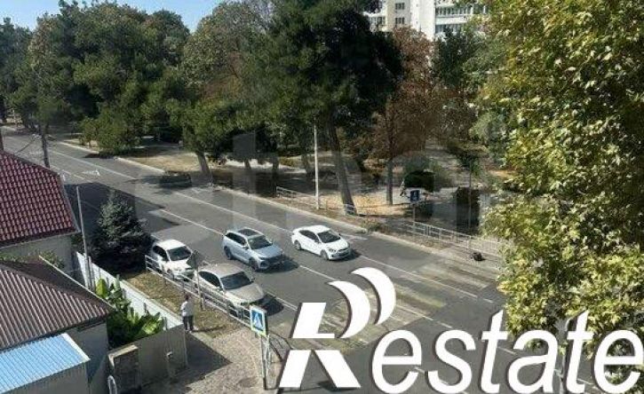 2-комн квартира Крымская улица, 272,  д. 272