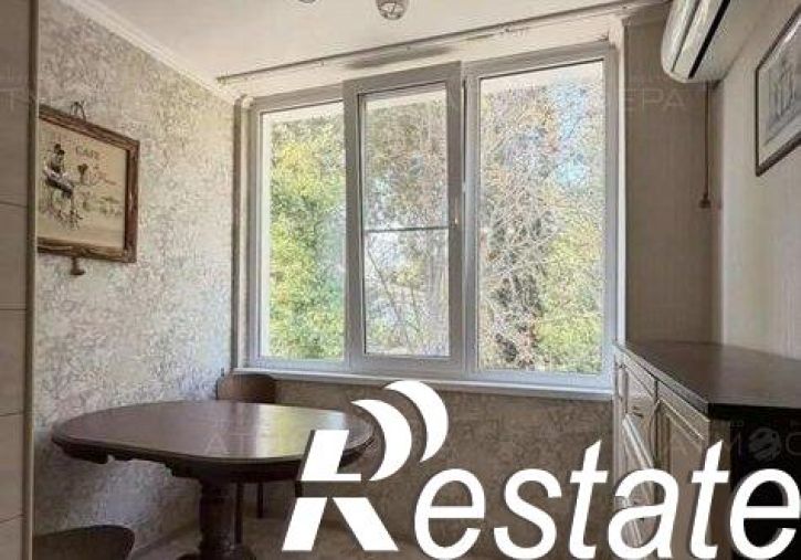 2-комн квартира улица Маяковского, 57Б,  д. 57Б